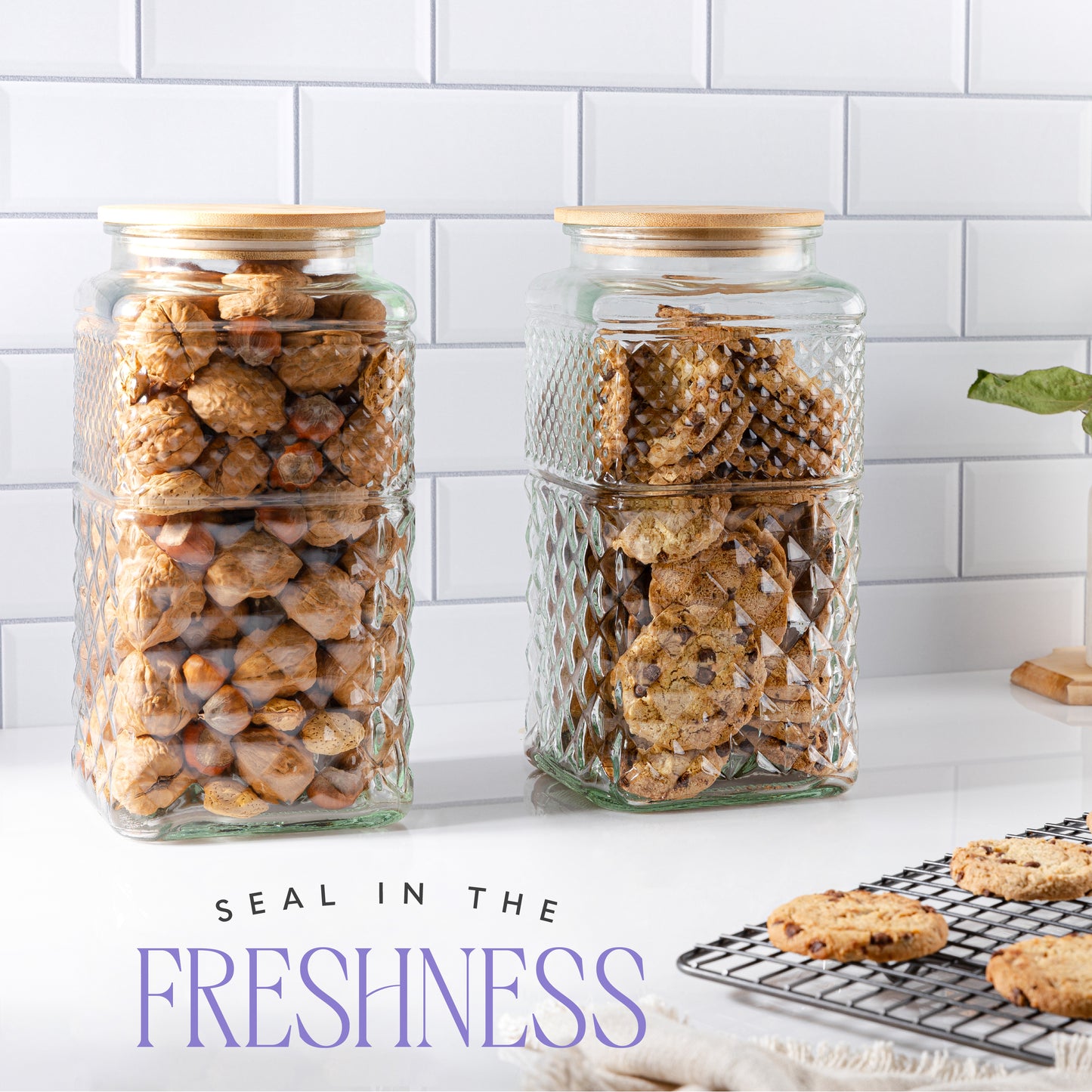 Large Airtight Glass Kitchen Canister (110 FL OZ)