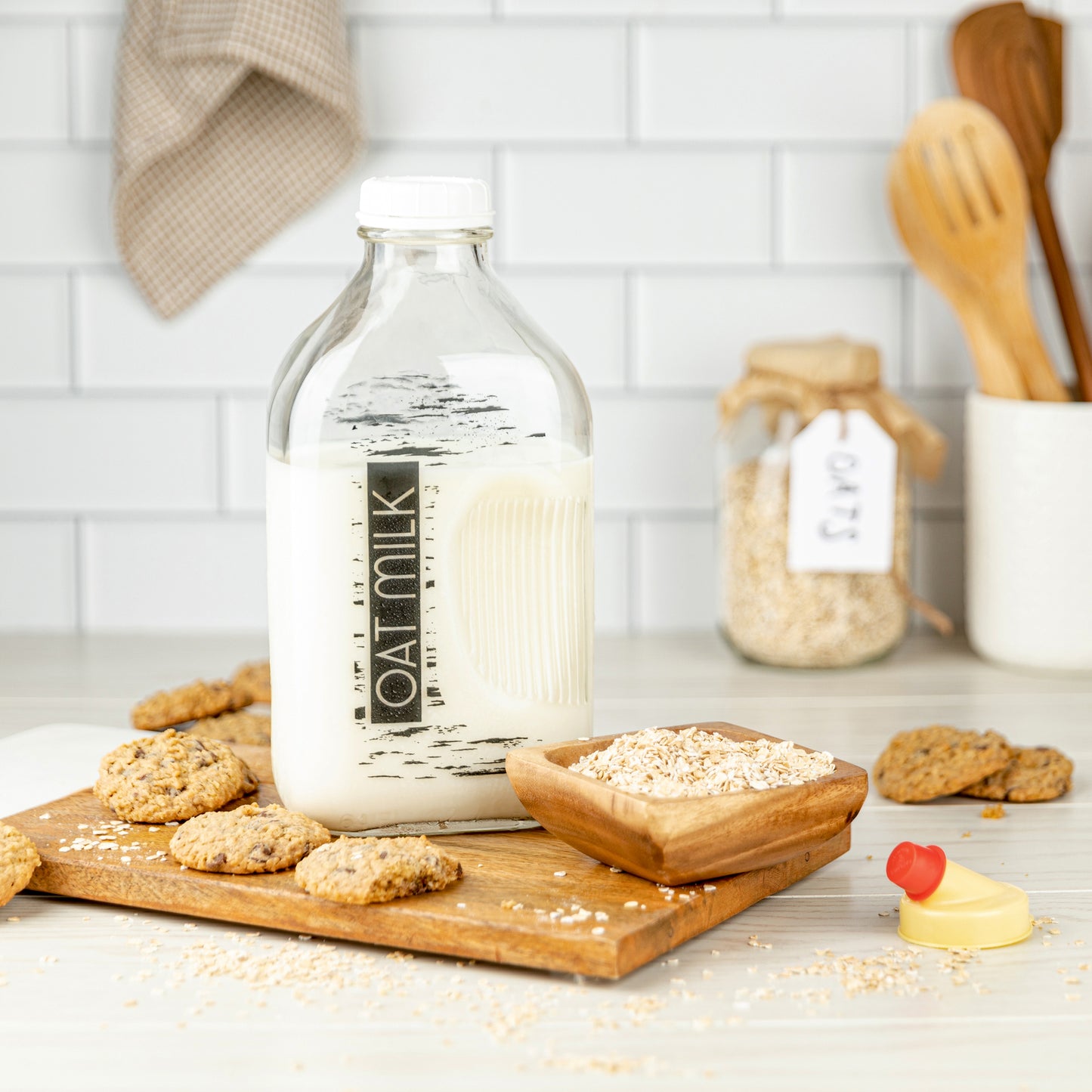 Signature Print 64oz Farmhouse Milk Bottle with Lid and Pour Spout - Oat Milk
